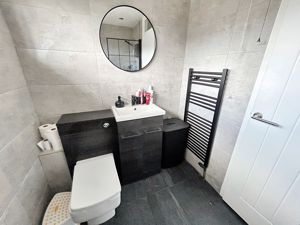 Bathroom- click for photo gallery